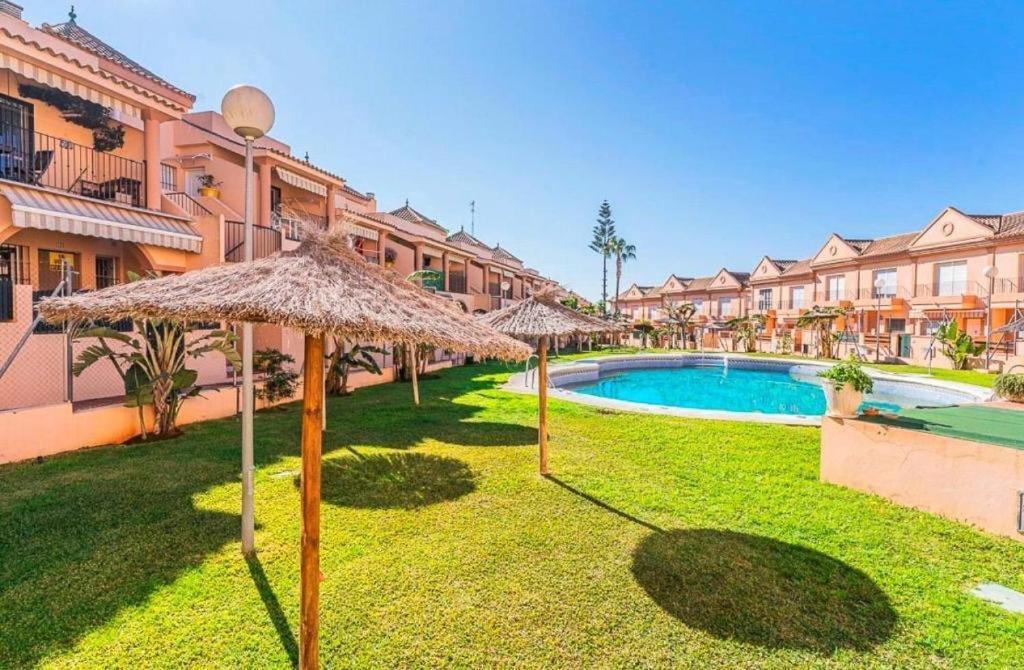 Apartamento Al Andalus. La Barrosa. شيكلانا دي لا فرونتيرا المظهر الخارجي الصورة